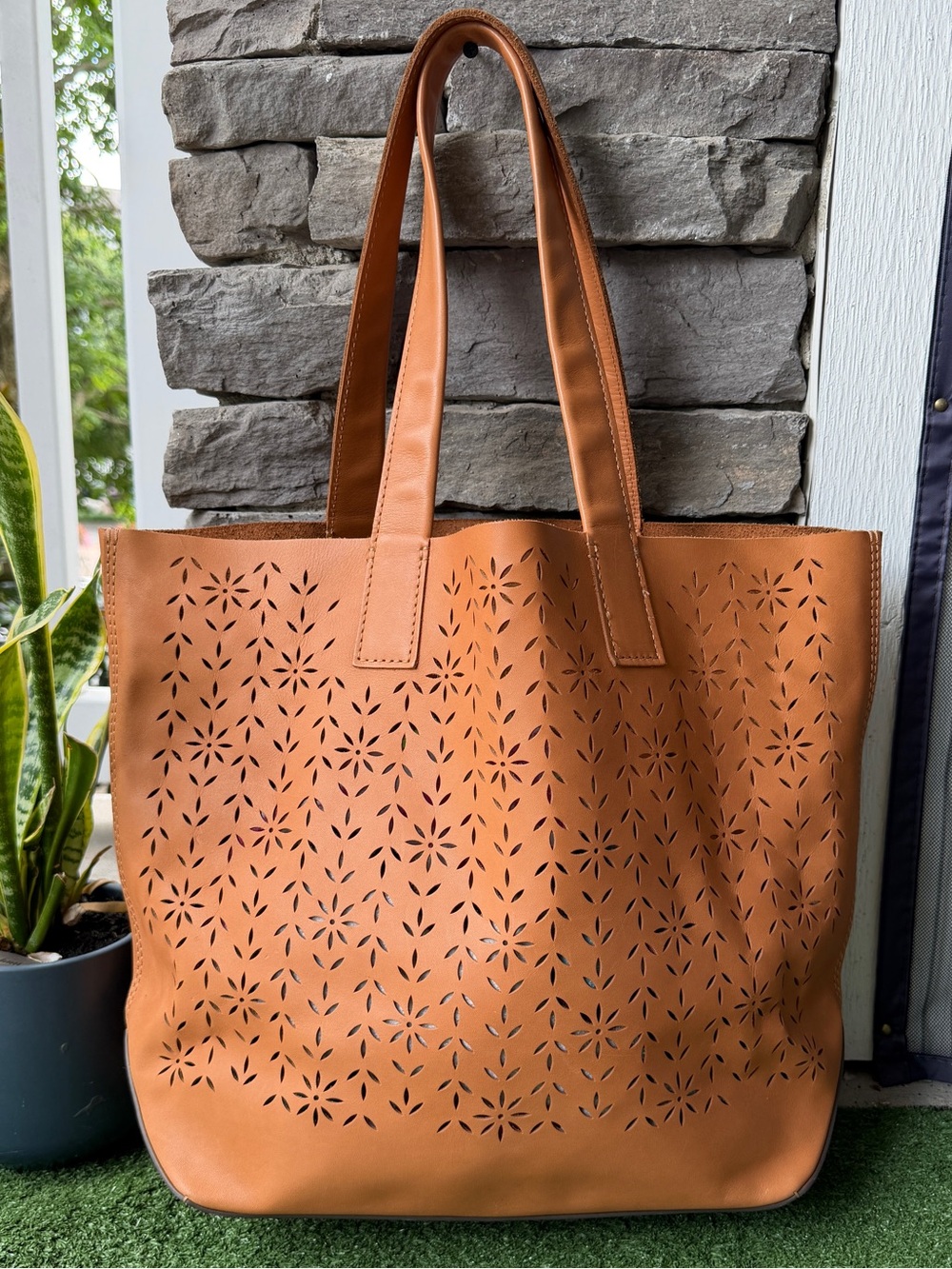Frye Carson Floral Perforated Cutouts Cognac Tan Leather Women’s Shoulder Bag